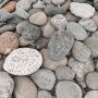 Галька речная "Микс" плоская фр. 150-300 мм