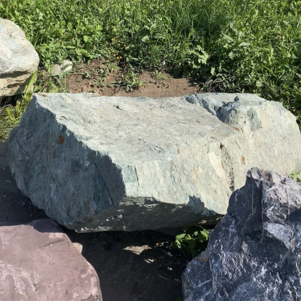 Валун "Кавказ" фр. 70+ см